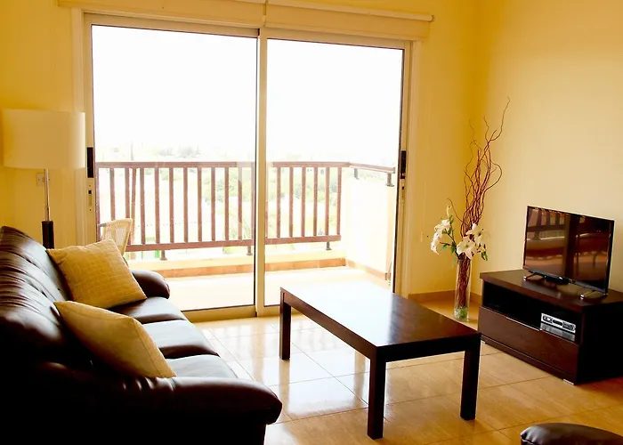 Melanos Village A45 アパート